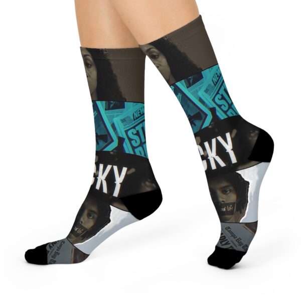 Wicky Alt Cushioned Crew Socks - Image 2