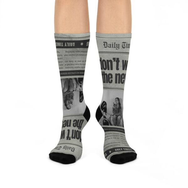 i don't watch the news Cushioned Crew Socks